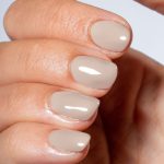 Smalto classico SHINE N’WEAR - 303 AMBER - Nude beige polvere - immagine 2